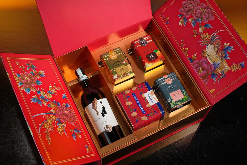 Quà tặng doanh nghiệp cao cấp chính hãng tại Rượu AK